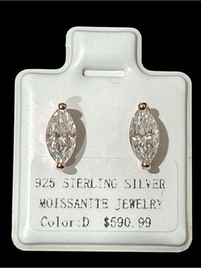 Marquise 4.8mm 1.0CT GRA certified Moissanite Stud Earrings